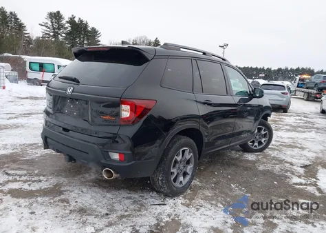 2022 Honda Passport Awd Trailsport from USA, damaged, VIN 5FNYF8H65NB000657